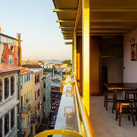 The First Ottoman İstanbul