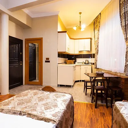 Aparthotel The First Ottoman 4*